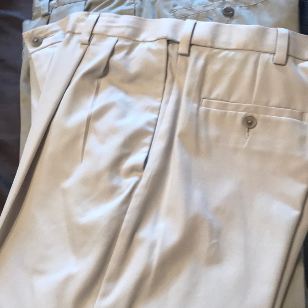 Lot#6 closet clean out 38/30 casual pants in EUC.
